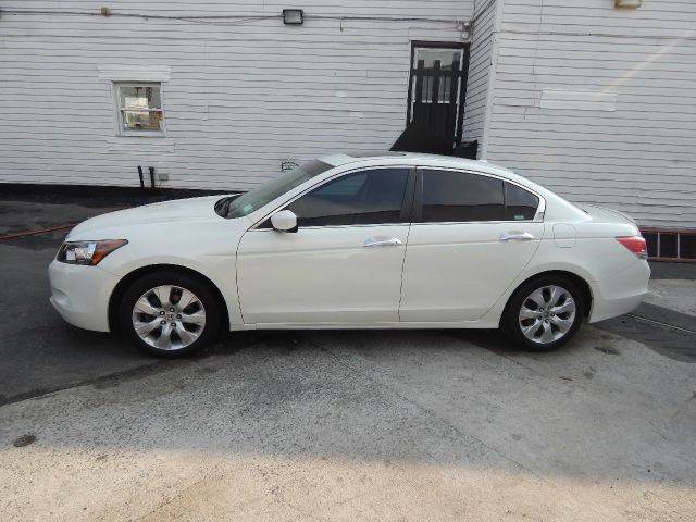 2008 Honda Accord XLS Popular 2WD