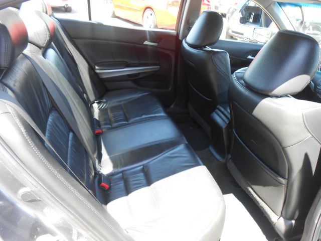 2008 Honda Accord 8 BOX ST