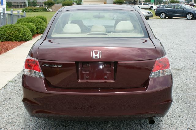 2009 Honda Accord 2dr Reg Cab 120.5 WB