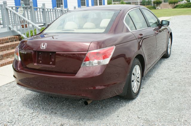 2009 Honda Accord 2dr Reg Cab 120.5 WB