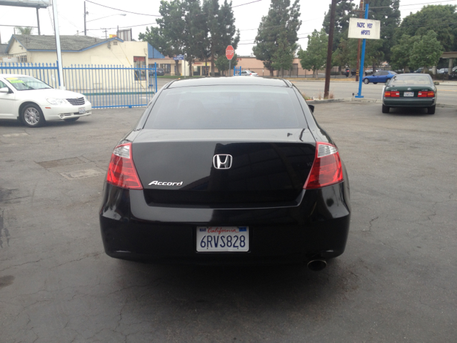 2009 Honda Accord 2dr Reg Cab 120.5 WB