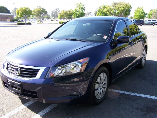 2009 Honda Accord 2dr Reg Cab 120.5 WB