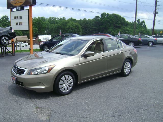 2009 Honda Accord 2dr Reg Cab 120.5 WB