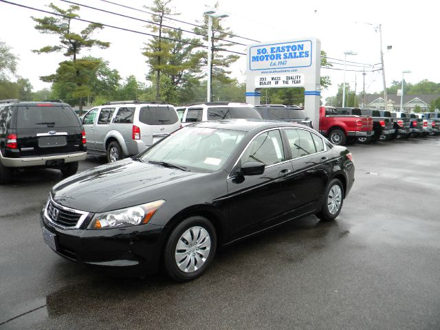 2009 Honda Accord 2dr Reg Cab 120.5 WB