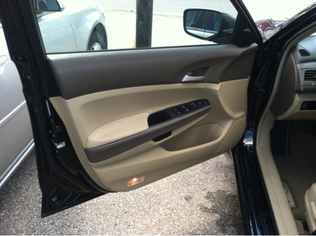 2009 Honda Accord Ses-leather-sunroof