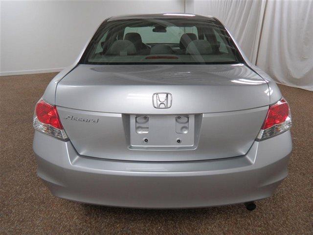 2009 Honda Accord 4DR SE (roof)