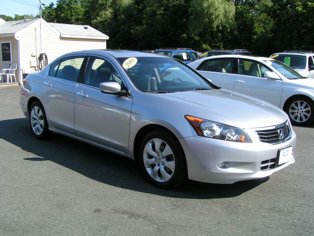 2009 Honda Accord XLS Popular 2WD