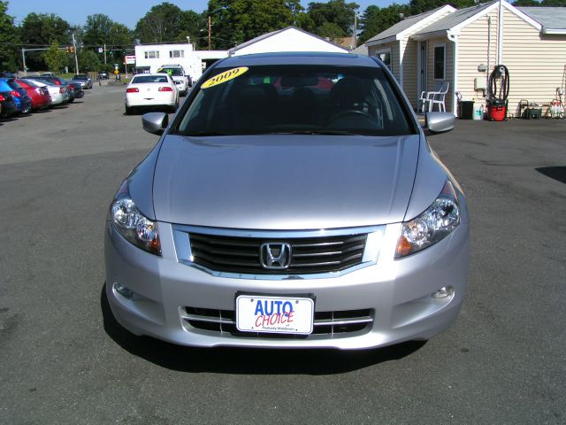 2009 Honda Accord XLS Popular 2WD