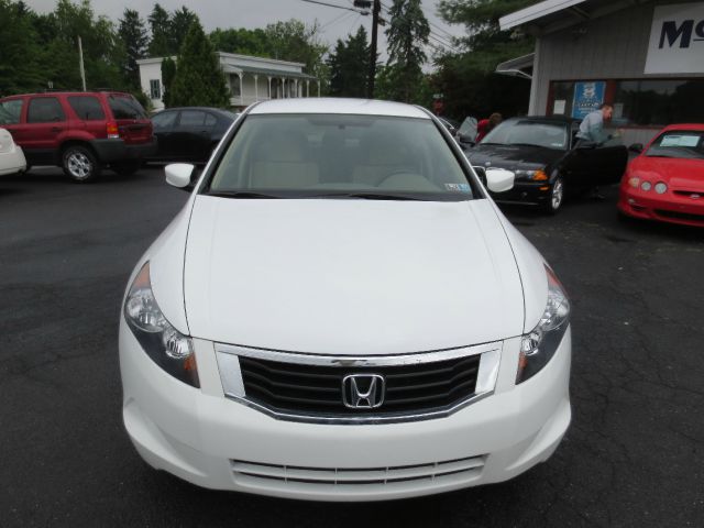 2010 Honda Accord 2dr Reg Cab 120.5 WB