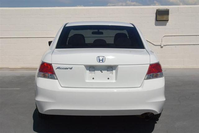 2010 Honda Accord SES 4Dr