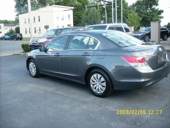 2010 Honda Accord 2dr Reg Cab 120.5 WB