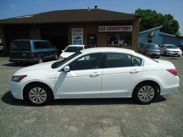 2010 Honda Accord 2dr Reg Cab 120.5 WB