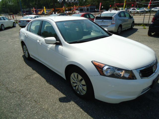 2010 Honda Accord 2dr Reg Cab 120.5 WB