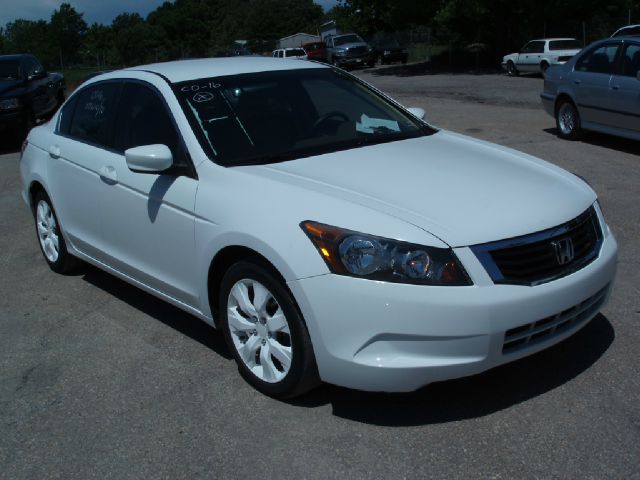 2010 Honda Accord 2dr Reg Cab 120.5 WB