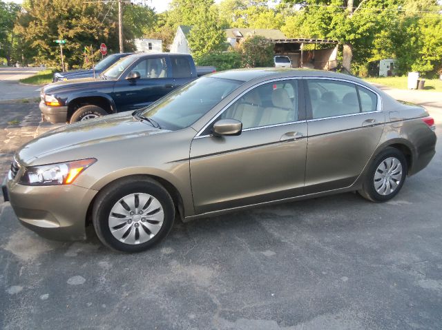 2010 Honda Accord 2dr Reg Cab 120.5 WB