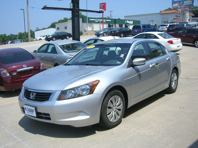 2010 Honda Accord 2dr Reg Cab 120.5 WB