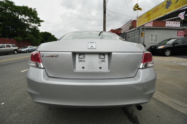 2010 Honda Accord 2dr Reg Cab 120.5 WB