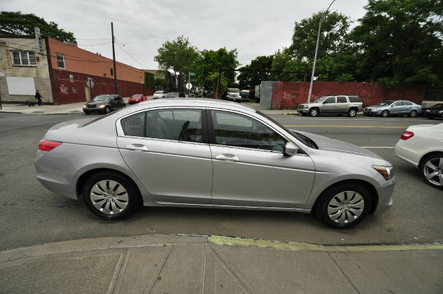 2010 Honda Accord 2dr Reg Cab 120.5 WB