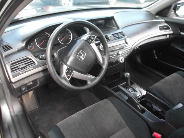 2010 Honda Accord 2dr Reg Cab 120.5 WB