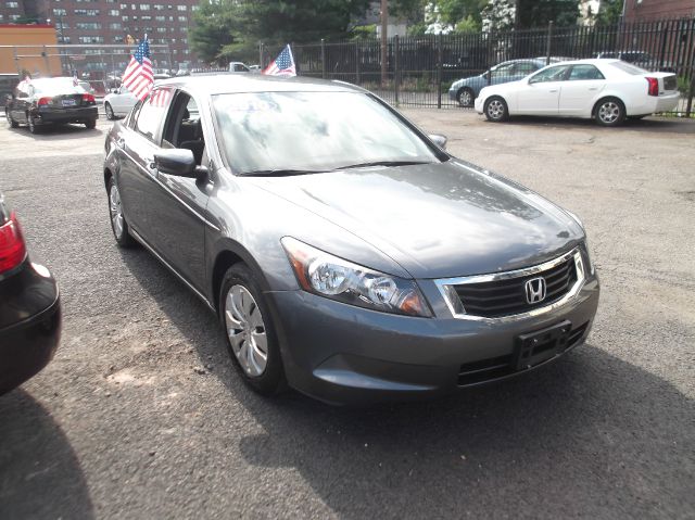 2010 Honda Accord 2dr Reg Cab 120.5 WB