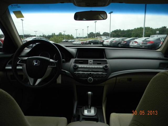 2010 Honda Accord 4DR SE