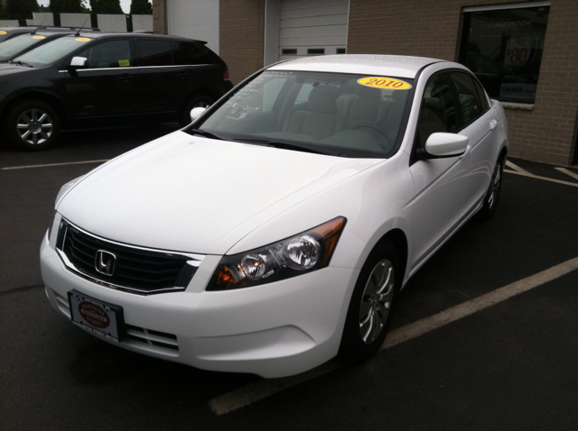 2010 Honda Accord 2dr Reg Cab 120.5 WB