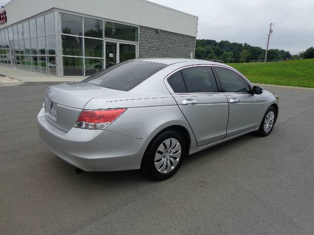 2010 Honda Accord 2dr Reg Cab 120.5 WB