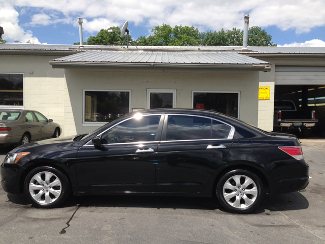 2010 Honda Accord XLS Popular 2WD