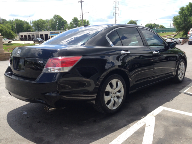 2010 Honda Accord XLS Popular 2WD