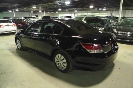 2010 Honda Accord 2dr Reg Cab 120.5 WB