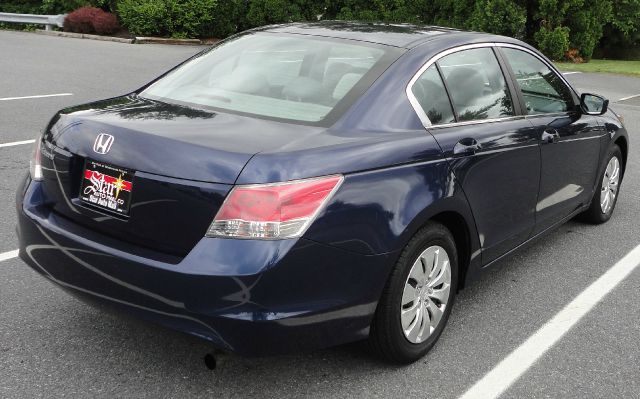 2010 Honda Accord 2dr Reg Cab 120.5 WB