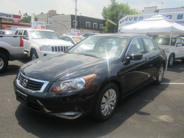 2010 Honda Accord 2dr Reg Cab 120.5 WB