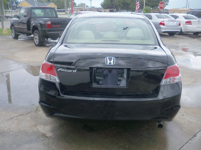 2010 Honda Accord 2dr Reg Cab 120.5 WB