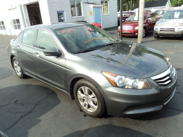 2011 Honda Accord 3500 Reg. Cab 8-ft. Bed D