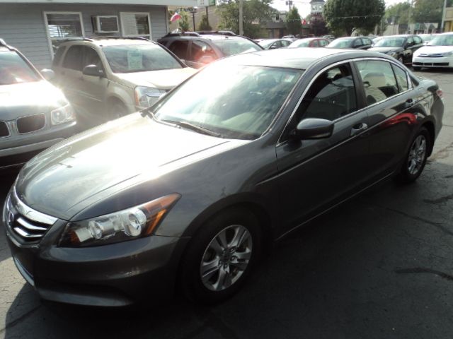 2011 Honda Accord 3500 Reg. Cab 8-ft. Bed D