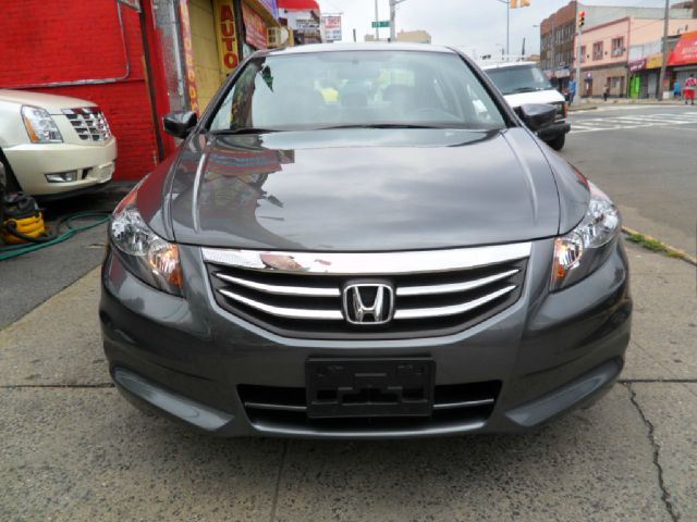 2011 Honda Accord 3500 Reg. Cab 8-ft. Bed D