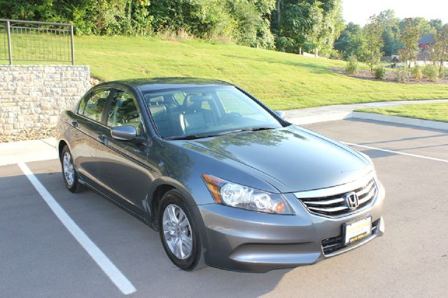 2011 Honda Accord 3500 Reg. Cab 8-ft. Bed D