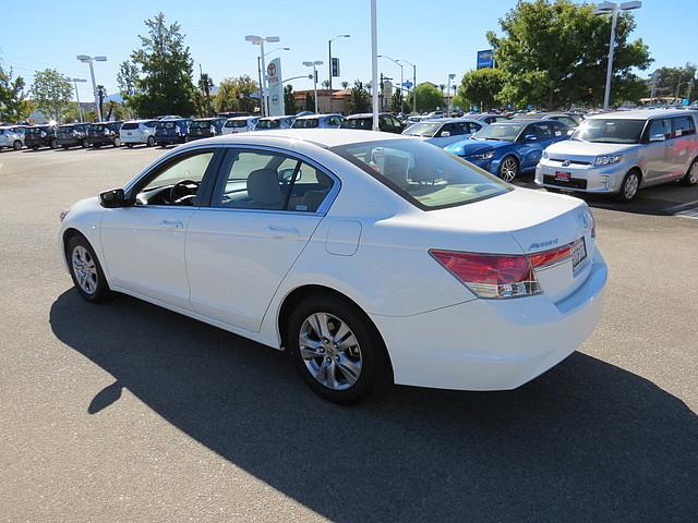 2011 Honda Accord T6 -AWD -7 Passenger