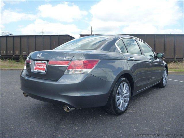 2011 Honda Accord 4dr Sdn LS W/1fl