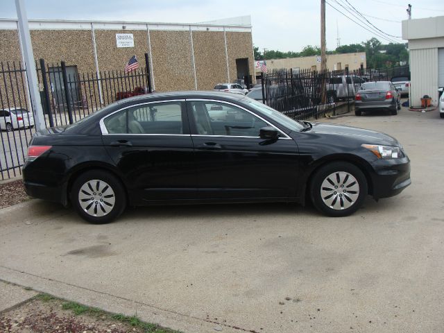 2011 Honda Accord 2dr Reg Cab 120.5 WB