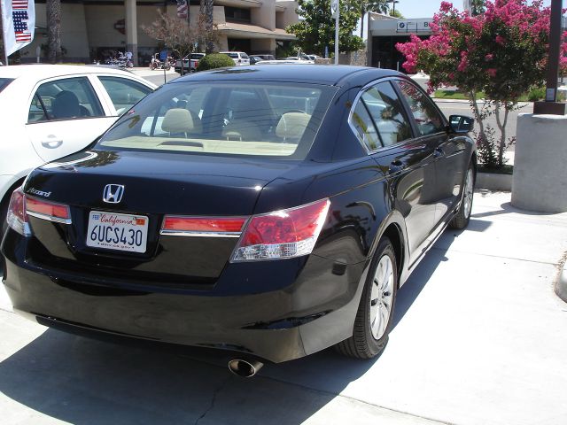 2012 Honda Accord 2dr Reg Cab 120.5 WB