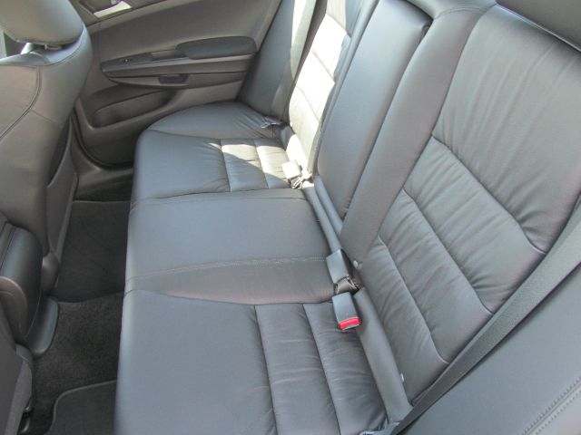 2012 Honda Accord 3500 Reg. Cab 8-ft. Bed D