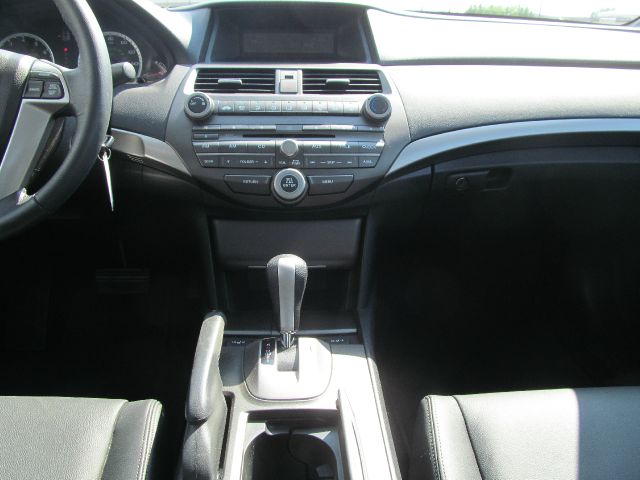 2012 Honda Accord 3500 Reg. Cab 8-ft. Bed D