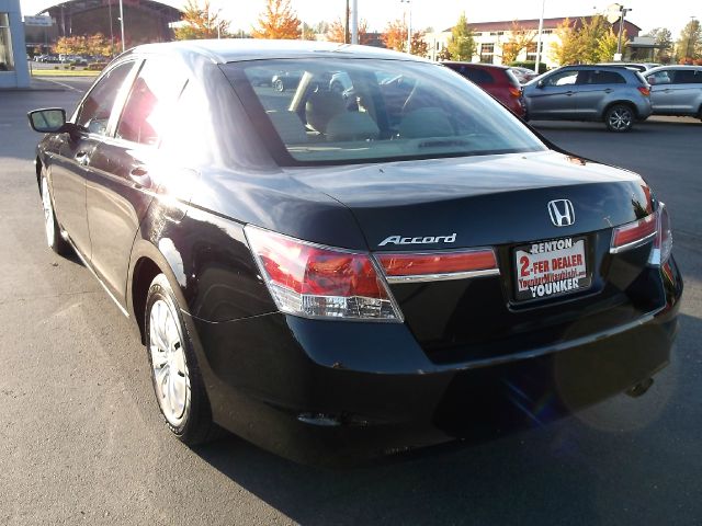 2012 Honda Accord 2dr Reg Cab 120.5 WB