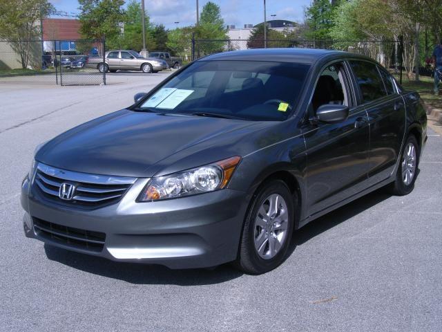 2012 Honda Accord 1993 Ford XL