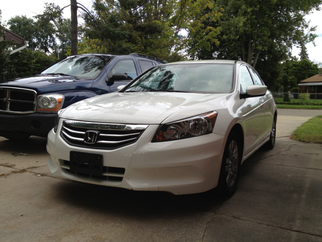 2012 Honda Accord 3500 Reg. Cab 8-ft. Bed D