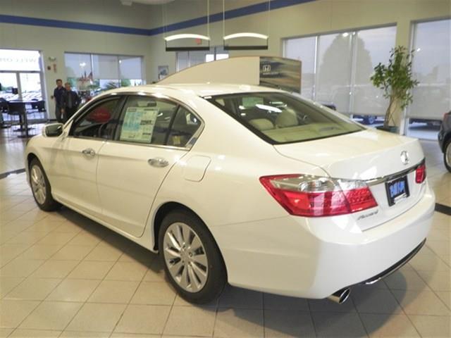 2013 Honda Accord Reg. Cab ST