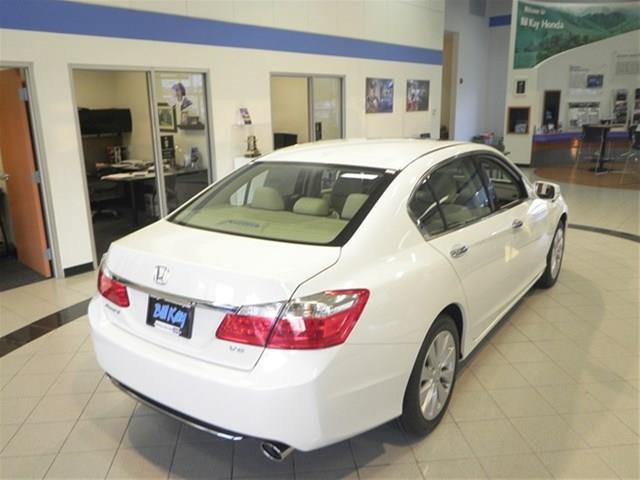 2013 Honda Accord Reg. Cab ST