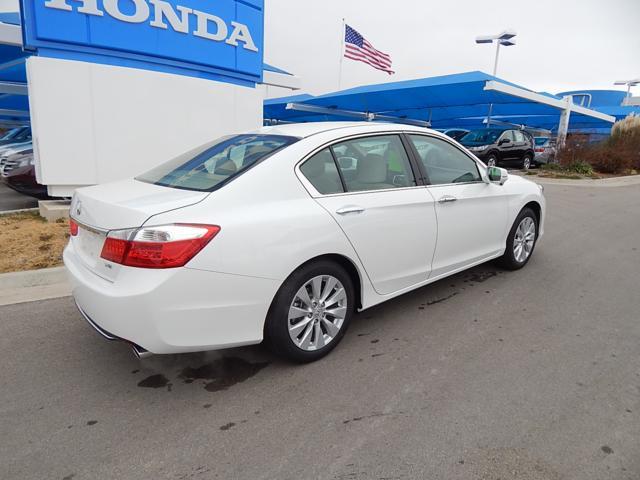 2014 Honda Accord LS 2WD