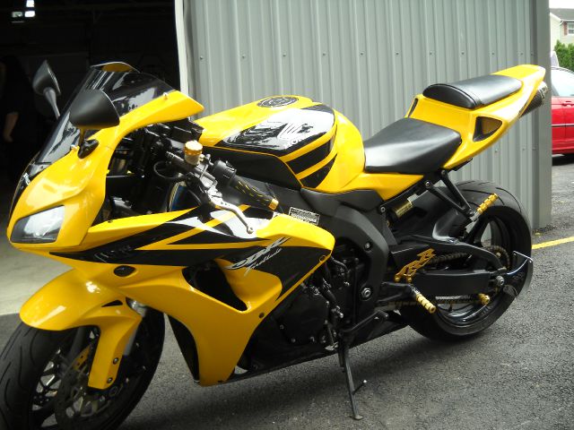 2006 Honda CBR 1000 2.0T 1 Owner